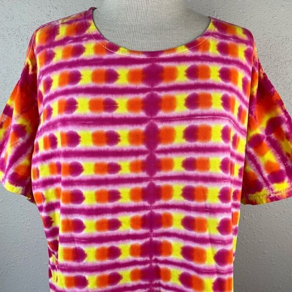 Handmade Tie Dye T-Shirt Size XL - Picture 2 of 5